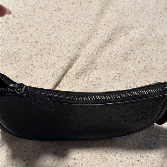 COACH - Picture 8 of 9